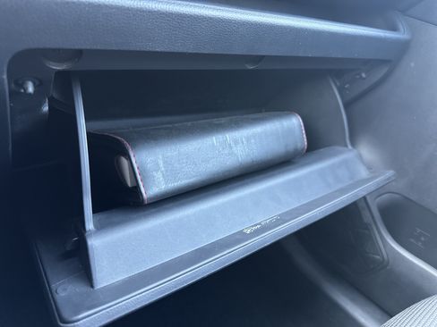 Used 2020 Toyota RAV4 LE w/ All Weather Liner Package AWD/4WD image 25