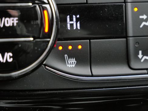 Used 2022 Buick Encore GX Select w/ Sport Touring Package image 28