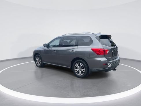 Used 2019 Nissan Pathfinder SV AWD/4WD image 6
