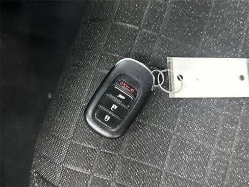 Certified 2024 Honda HR-V LX image 32