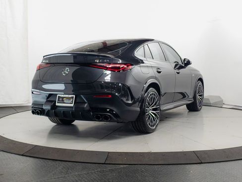 Used 2025 Mercedes-Benz GLC 43 AMG 4MATIC Coupe image 33