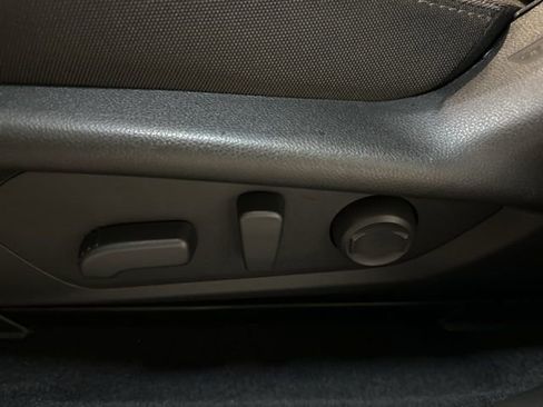 Certified 2024 Subaru Crosstrek 2.0i Premium image 15