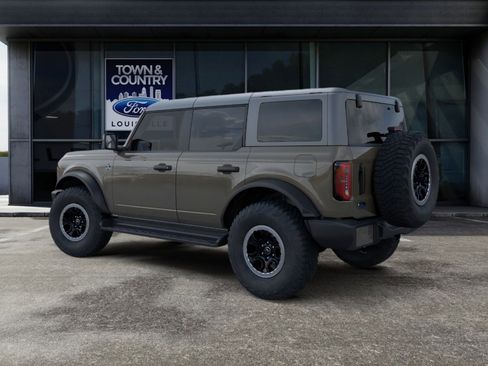 New 2026 Ford Bronco Outer Banks w/ Sasquatch Package AWD/4WD image 4