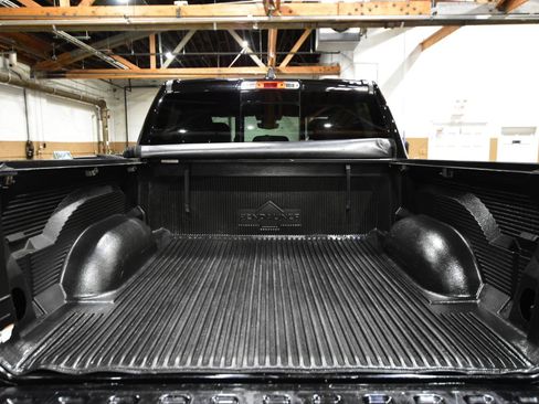Used 2019 RAM 1500 Big Horn AWD/4WD image 40