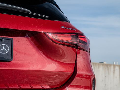 Certified 2026 Mercedes-Benz GLA 250 4MATIC image 9