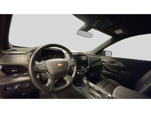 Used 2023 Chevrolet Traverse LT AWD/4WD image 11