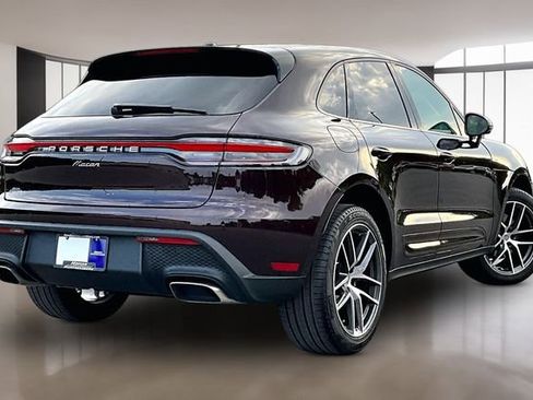 Used 2025 Porsche Macan AWD/4WD image 6