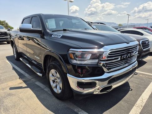 Used 2020 RAM 1500 Laramie AWD/4WD image 3