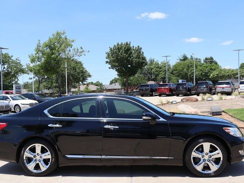 Used 2010 Lexus LS 460 image 5