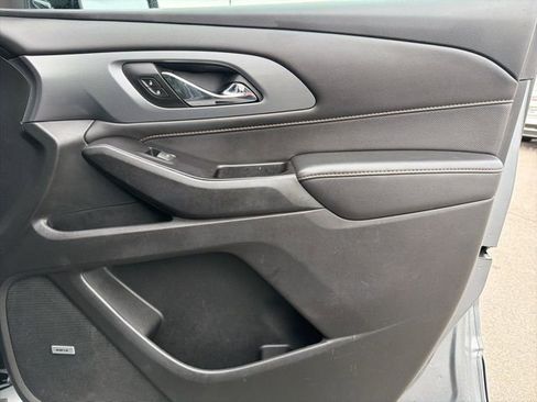 Used 2020 Chevrolet Traverse Premier AWD/4WD image 11