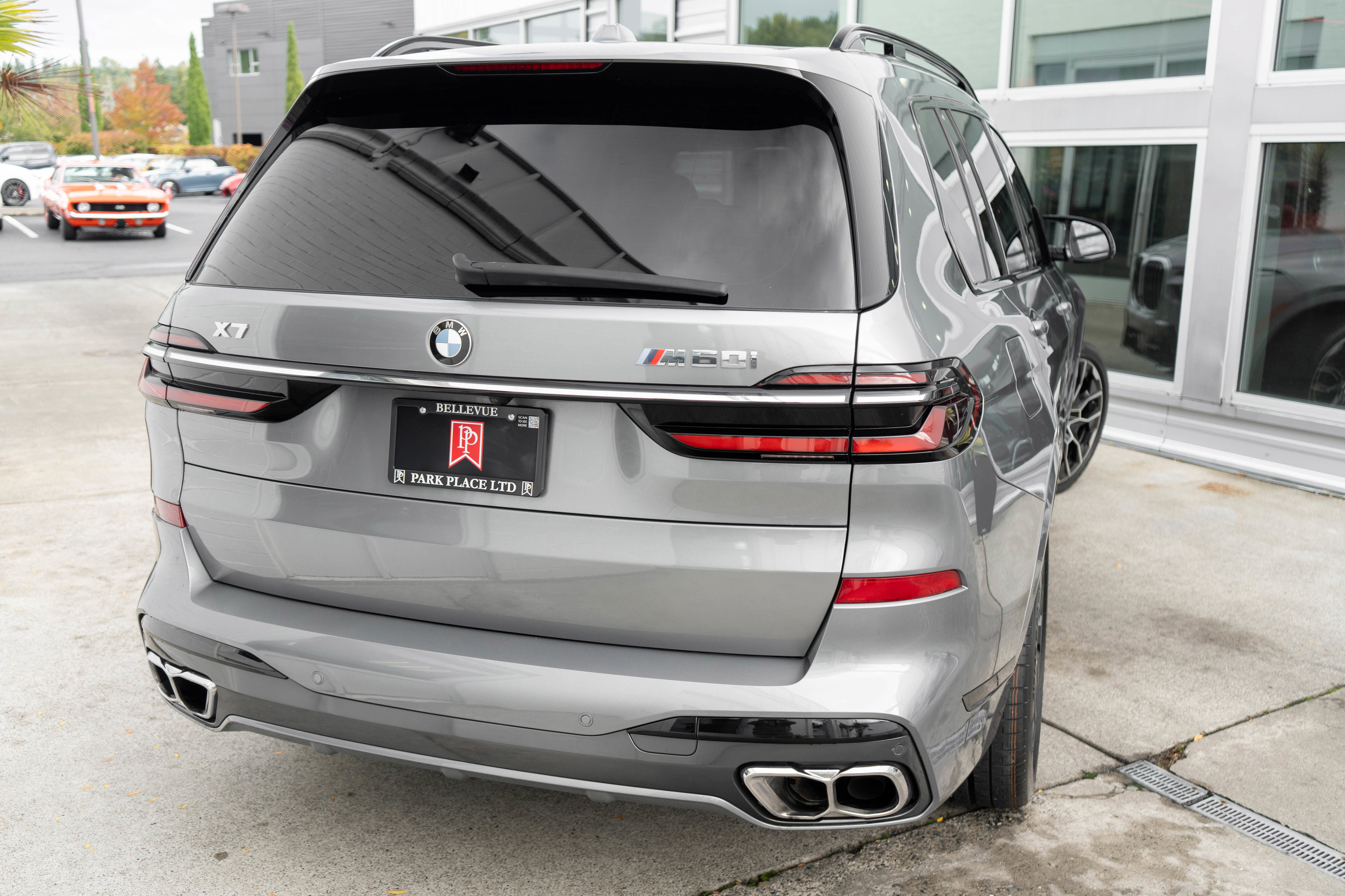 Used 2023 BMW X7 M60i AWD/4WD image 6