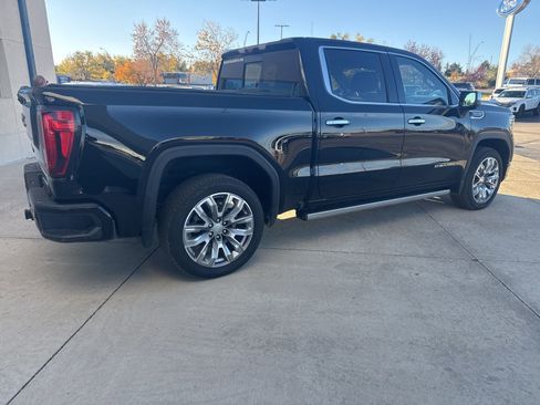 Used 2023 GMC Sierra 1500 Denali w/ Denali Reserve Package image 5