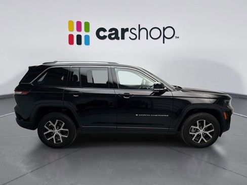 Used 2023 Jeep Grand Cherokee Limited image 6