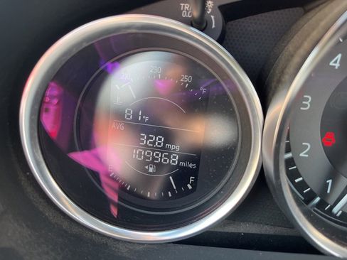 Used 2016 MAZDA MX-5 Miata Club image 6