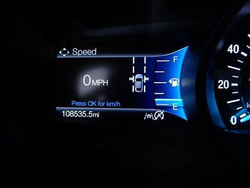 Used 2020 Ford Edge Titanium w/ Equipment Group 301A AWD/4WD image 27