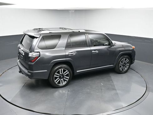 Used 2018 Toyota 4Runner Limited image 40