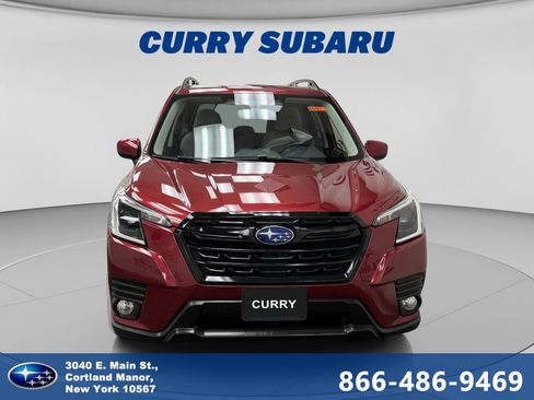 Used 2023 Subaru Forester Premium AWD/4WD image 8