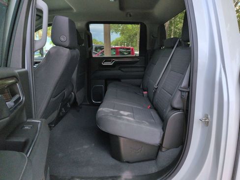 Used 2024 Chevrolet Silverado 2500 LT AWD/4WD image 22