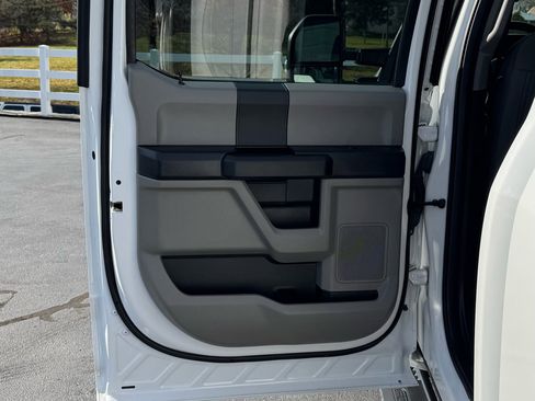 Used 2020 Ford F350 XL w/ STX Appearance Package image 28