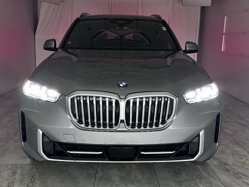 Used 2024 BMW X5 xDrive40i image 38