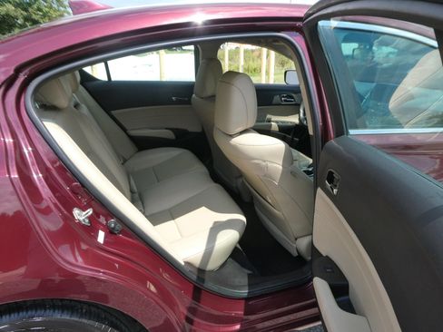 Used 2016 Acura ILX FWD image 29