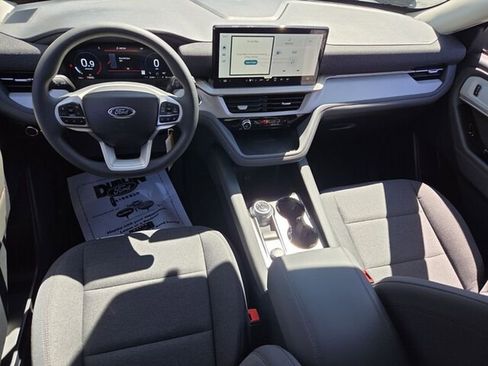 New 2026 Ford Explorer Active image 12