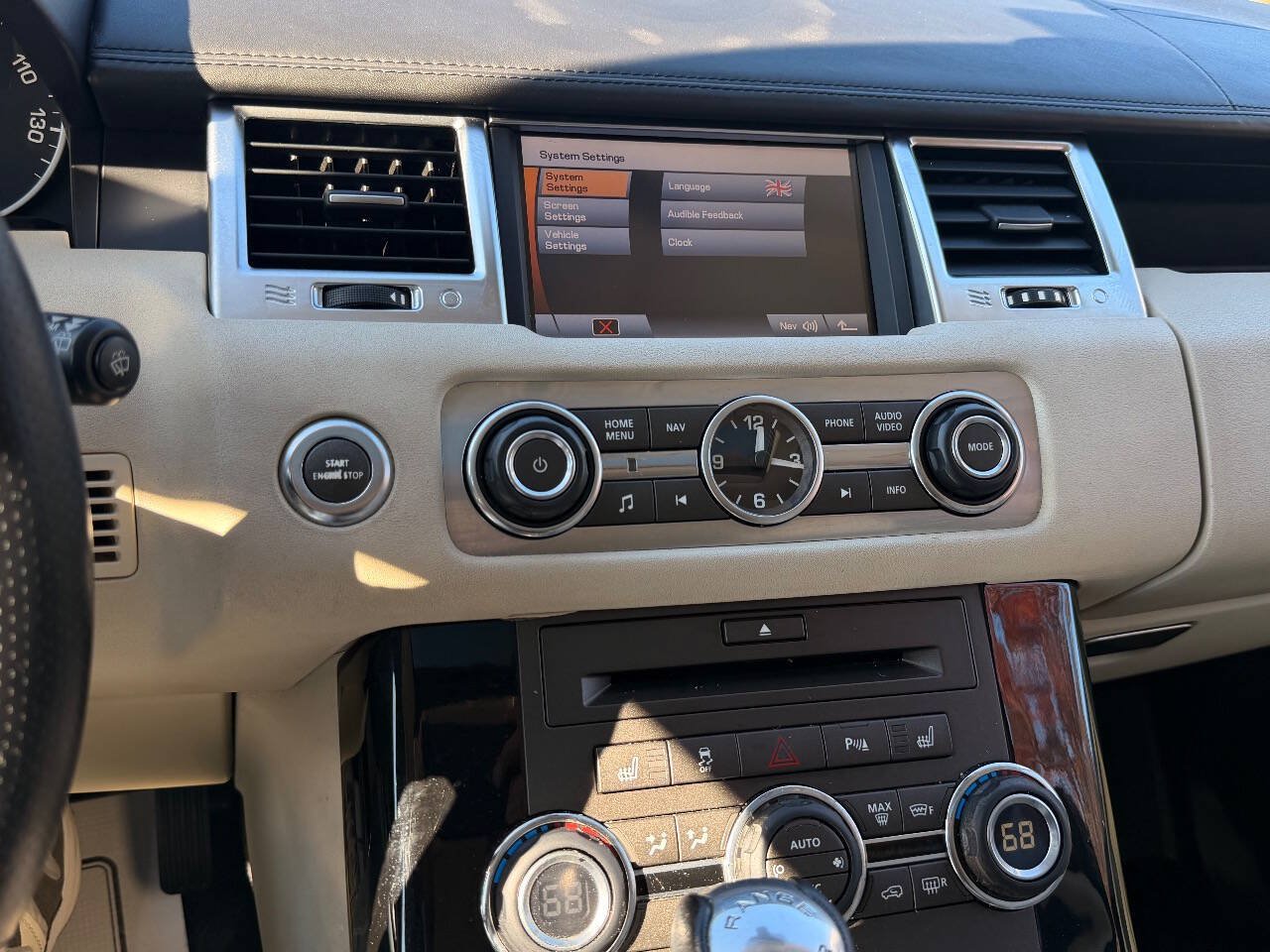 Used 2011 Land Rover Range Rover Sport Supercharged AWD/4WD image 8