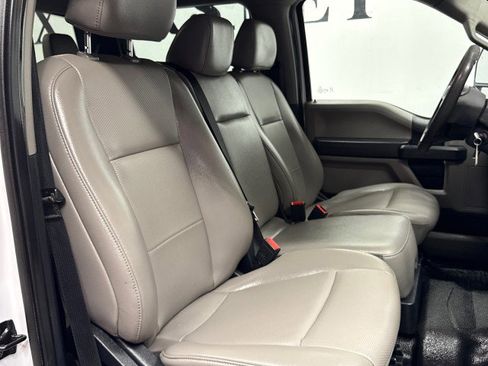 Used 2022 Ford F250 XL w/ Power Equipment Group image 25