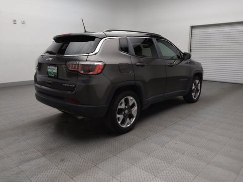 Used 2018 Jeep Compass Limited w/ Navigation Group image 9