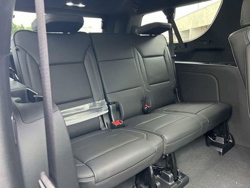 New 2026 GMC Yukon XL Denali w/ Sun & Power Step Package image 33