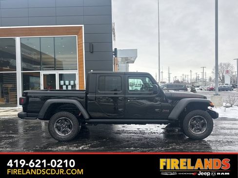 Used 2022 Jeep Gladiator Rubicon w/ Cold Weather Group image 15