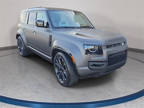 New 2026 Land Rover Defender 110 OCTA image 3