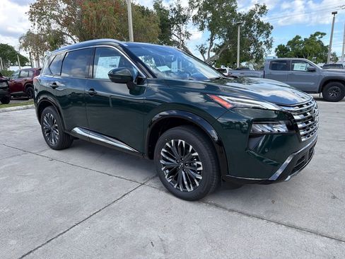 New 2026 Nissan Rogue Platinum AWD/4WD image 1