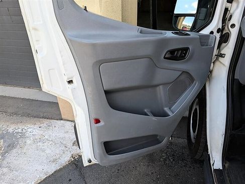 Used 2018 Ford Transit 350 XL RWD image 19