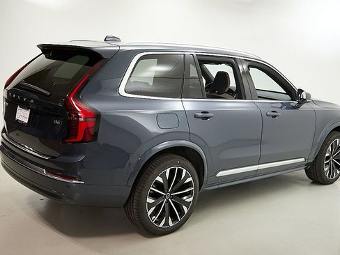 New 2026 Volvo XC90 B6 Plus w/ Protection Package AWD/4WD image 8