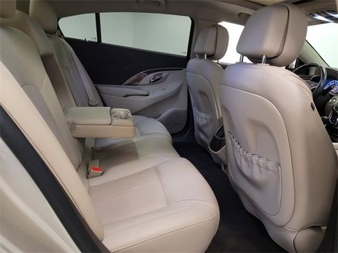 Used 2014 Buick LaCrosse Premium image 14