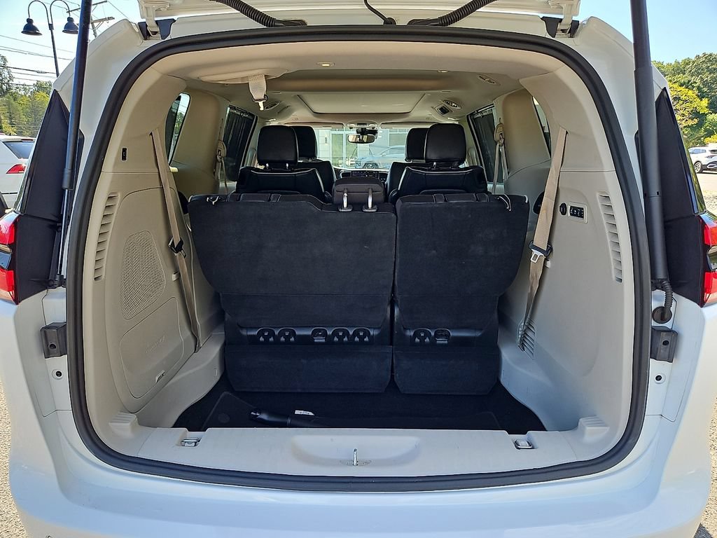 Used 2022 Chrysler Pacifica Limited FWD image 34