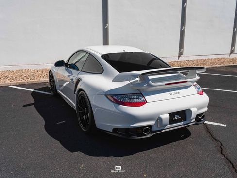 Used 2011 Porsche 911 GT2 RS RWD image 37