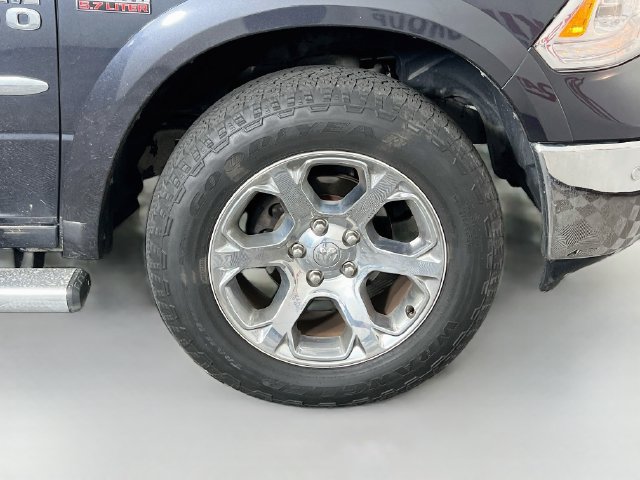 Used 2017 RAM 1500 Laramie w/ Convenience Group AWD/4WD image 39