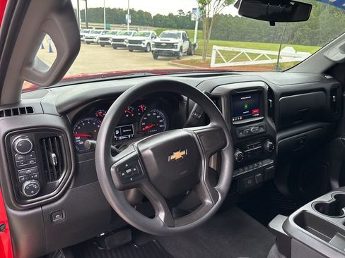 Used 2020 Chevrolet Silverado 1500 Custom w/ Custom Value Package image 29