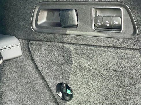 Certified 2025 Mercedes-Benz GLS 63 AMG 4MATIC image 55