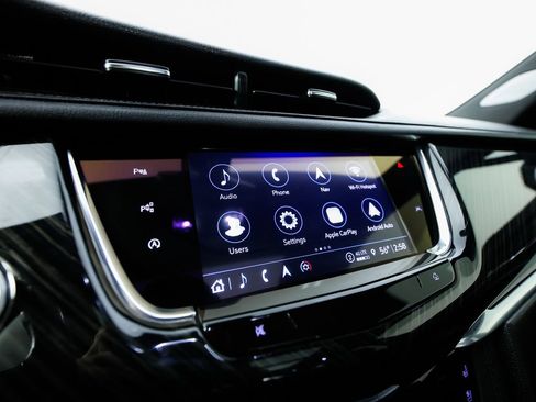 Used 2022 Cadillac XT6 Premium Luxury w/ Technology Package image 30