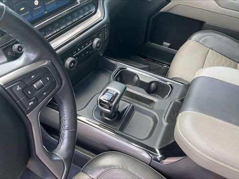 Used 2023 Chevrolet Silverado 1500 ZR2 AWD/4WD image 18