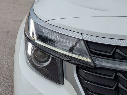 Certified 2024 Kia Seltos S FWD image 10
