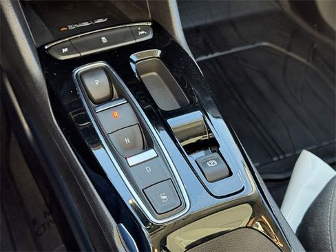 Certified 2023 Chevrolet Bolt EUV LT image 14