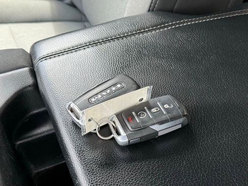 Used 2022 RAM 1500 Big Horn w/ Snow Plow Prep Group image 37