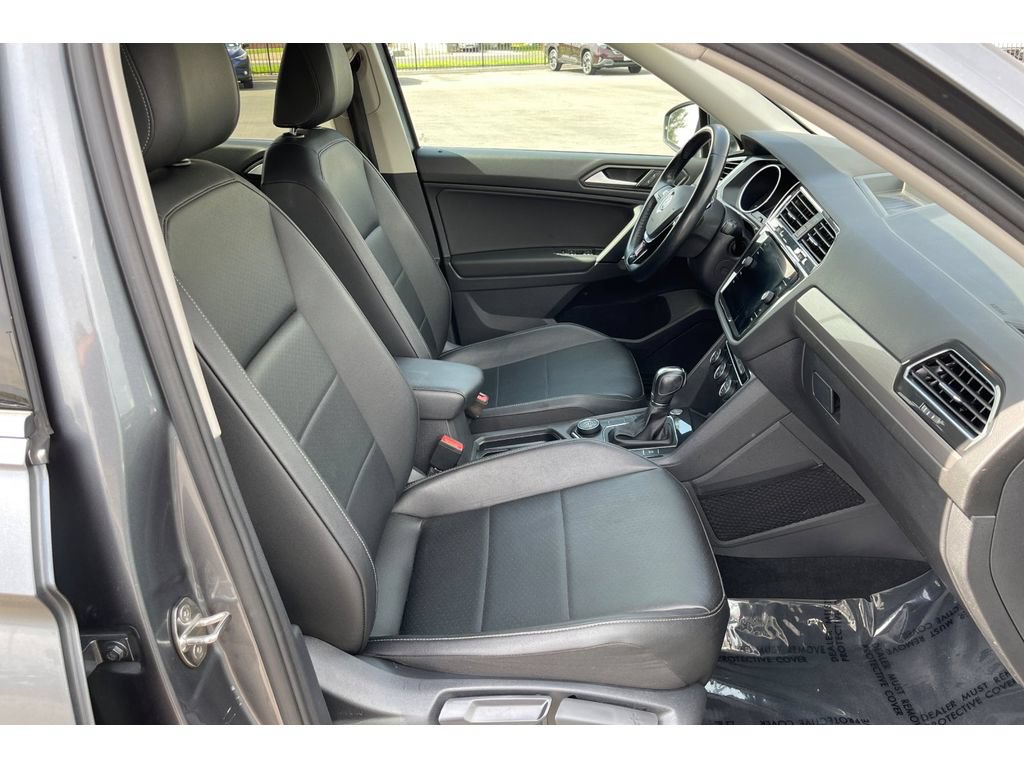 Used 2019 Volkswagen Tiguan SE AWD/4WD image 20