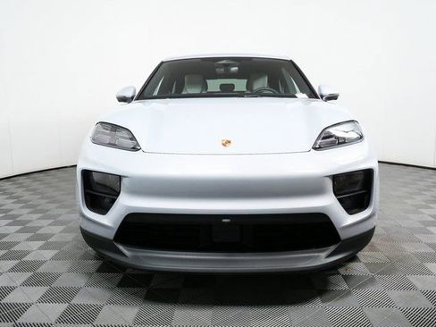 New 2026 Porsche Macan 4S Electric image 36