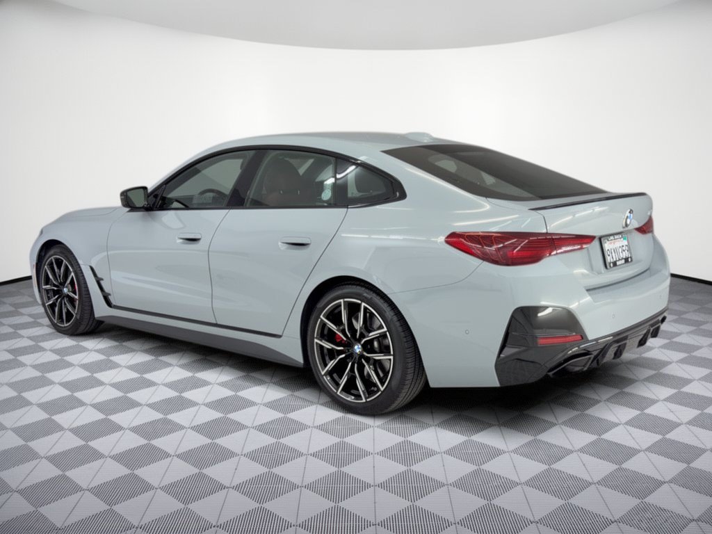 Used 2026 BMW M440i w/ Premium Package RWD image 3