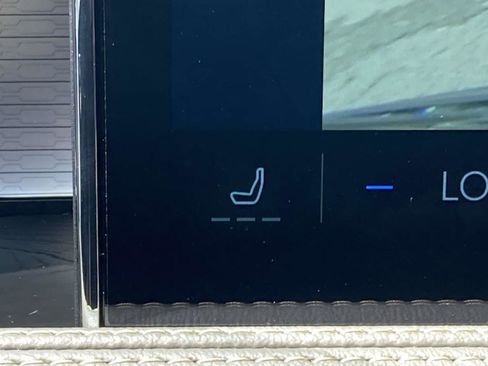 New 2025 Lincoln Corsair FWD w/ Equipment Group 101A image 23